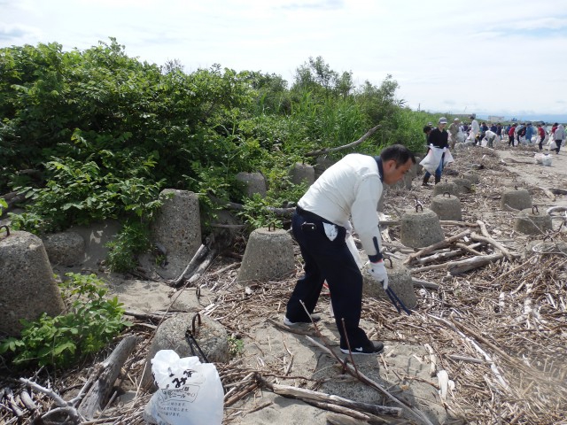 酒田「小さな親切」の会『”2019”クリーン作戦』に参加しました。